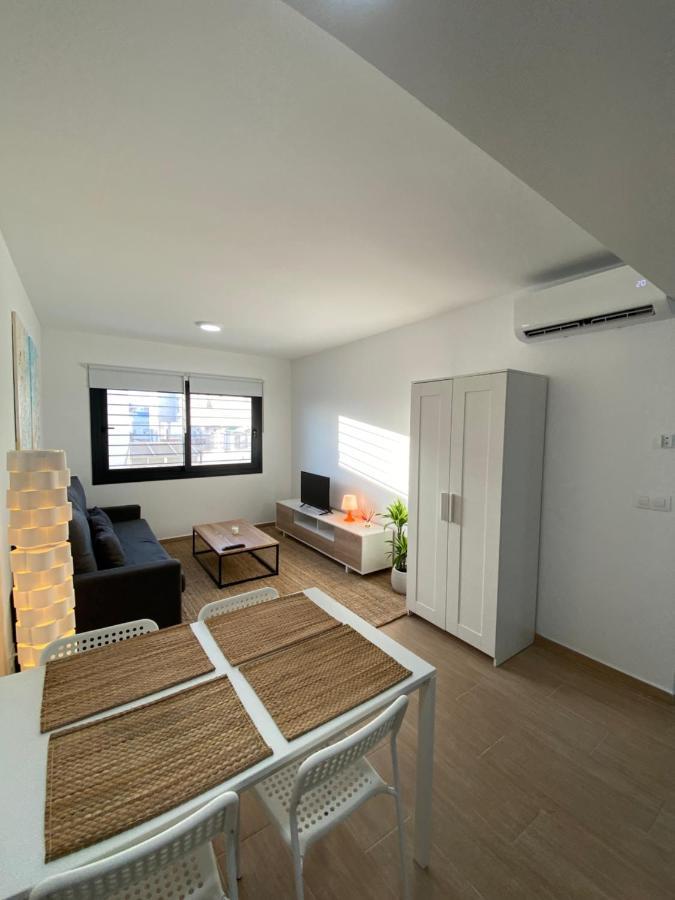 Central Apartment With Parking By Wayra Tarifa Ngoại thất bức ảnh