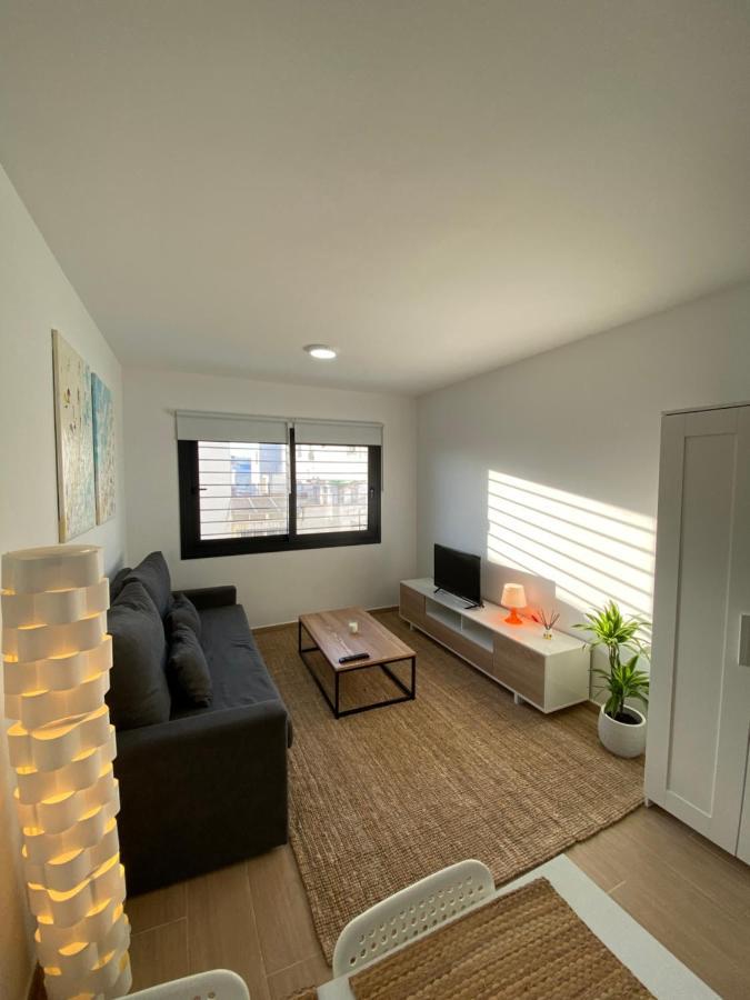 Central Apartment With Parking By Wayra Tarifa Ngoại thất bức ảnh